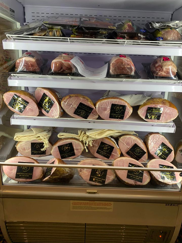 Featured image for “#wp tonight’s meat prizes , come on down tomorrow night or Sunday Night for a chance to win some Meat for Christmas.”